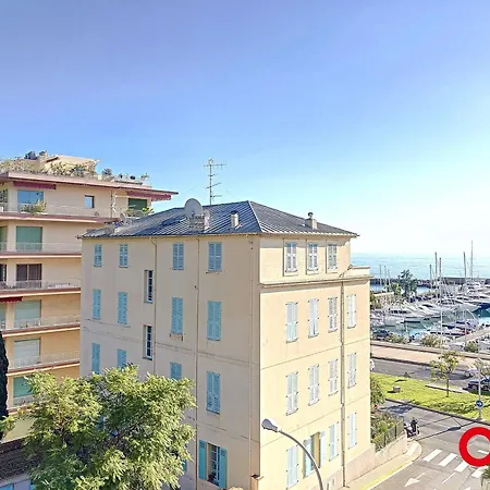 公寓 Avec Terrasse, Piscine Et Parking A - Fr-1-647-36